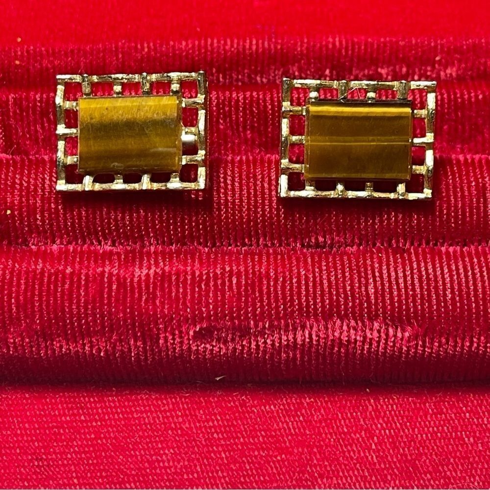 Tiger’s Eye Cuff Links